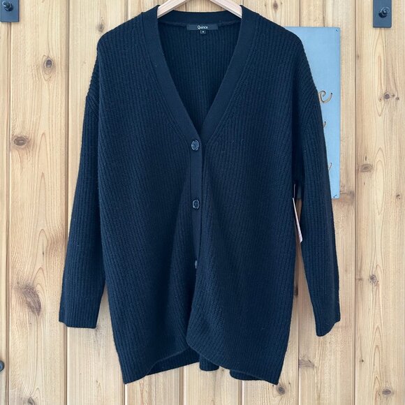 Quince Medium Mongolian Cashmere Oversized Boyfriend Cardigan Sweater in Black - Picture 2 of 6